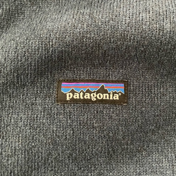 Patagonia half zip fleece - Picture 3 of 8
